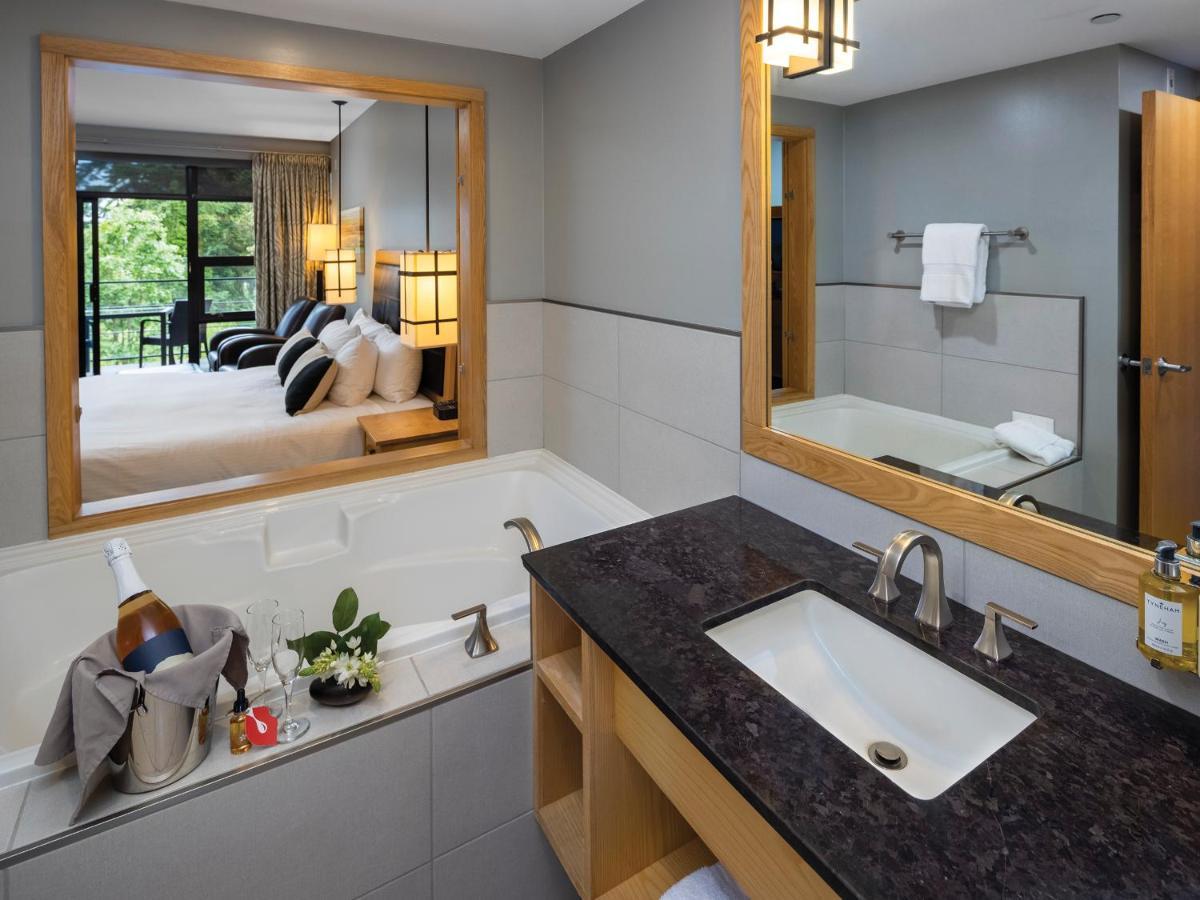 Brentwood Bay Resort&Spa Exterior foto